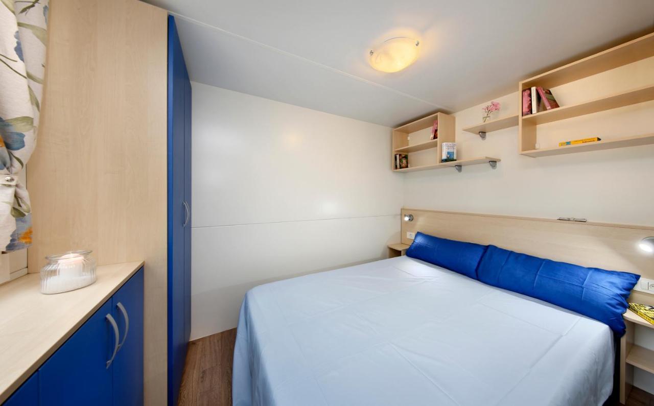 Albatross Mobile Homes On Camping Waikiki Lido di Jesolo Exterior photo